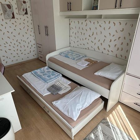 Ana'S 2 Bedrooms Lovely Flat Podgorica Exteriér fotografie